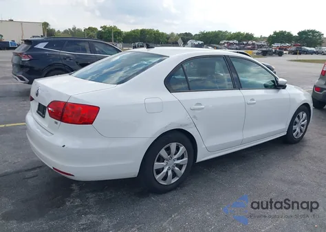 2014 Volkswagen Jetta Se z USA, uszkodzony, nr VIN 3VWD17AJ3EM242796